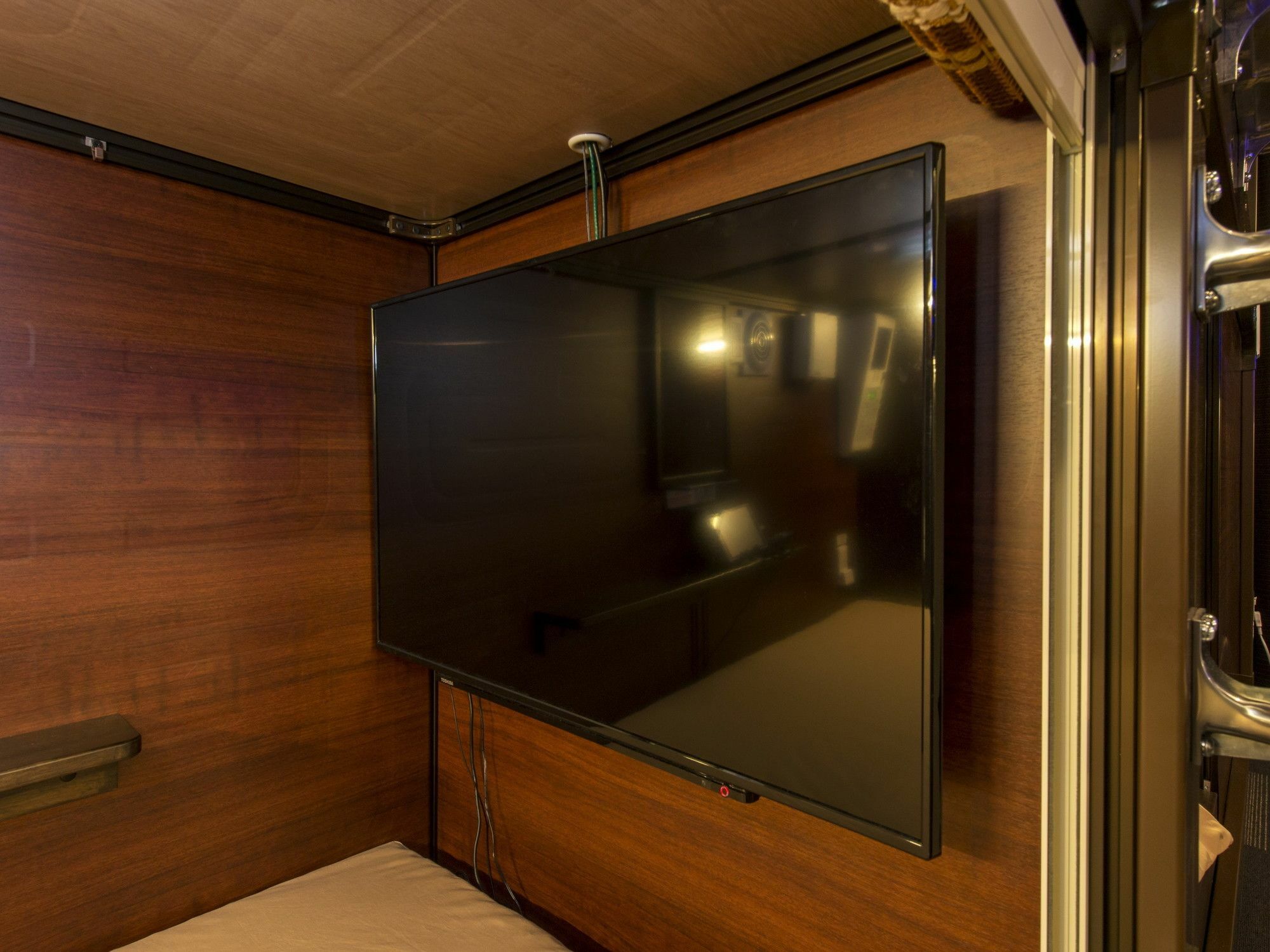 Capsule Hotel Anshin Oyado Premium Resort Kyoto Shijo Karasuma Exterior foto
